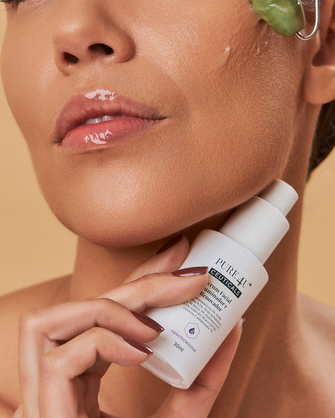 Sérum Facial Iluminador e Renovador